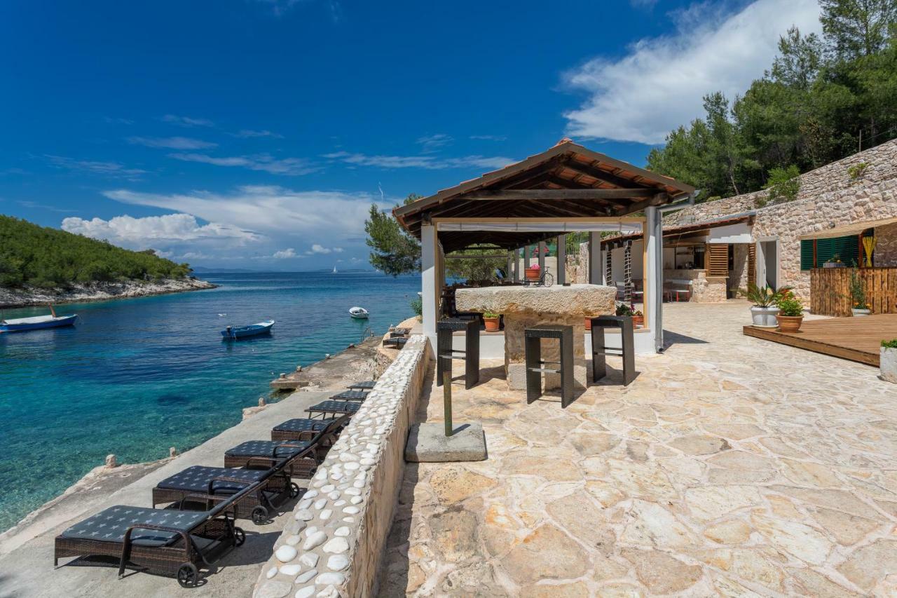 Golden Bay Hvar フヴァル エクステリア 写真
