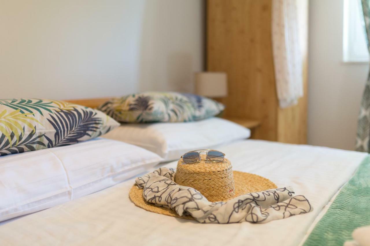 Golden Bay Hvar フヴァル エクステリア 写真
