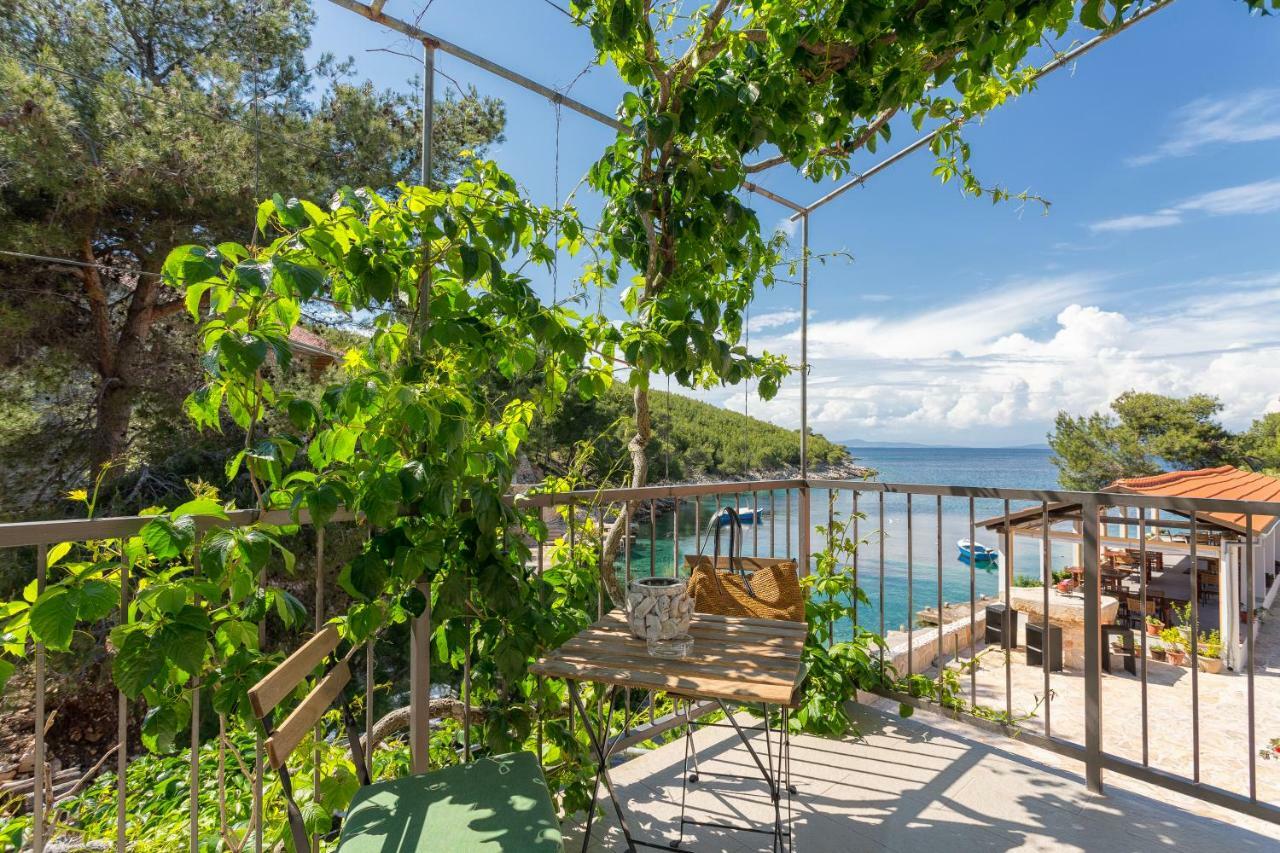 Golden Bay Hvar フヴァル エクステリア 写真